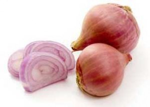 กระเทียม หอมแดง รักษาสิว